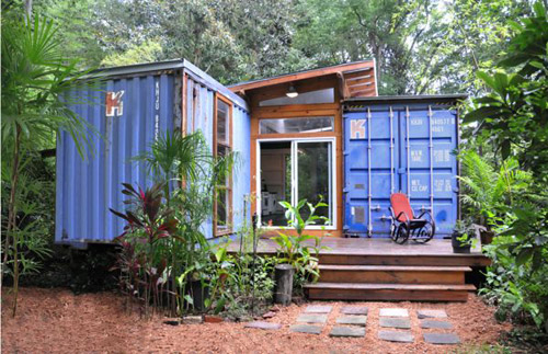 Houses made from super nice container, saving